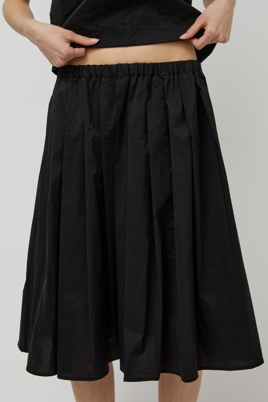 B Sides Eve Pleated Skirt in Black